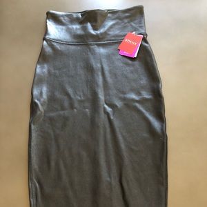 Faux leather pencil skirt